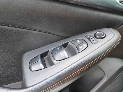 Used 2023 Nissan Maxima SR w/ Sport Mat Group FWD image 22