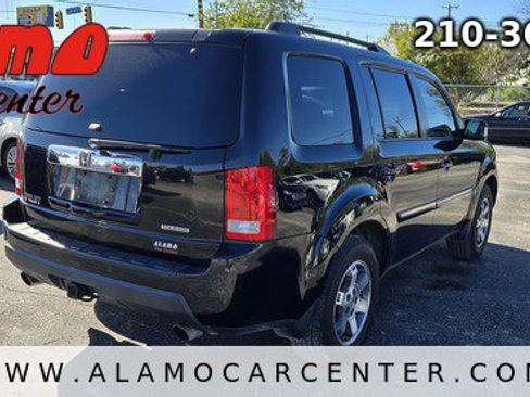 Used 2011 Honda Pilot Touring image 5
