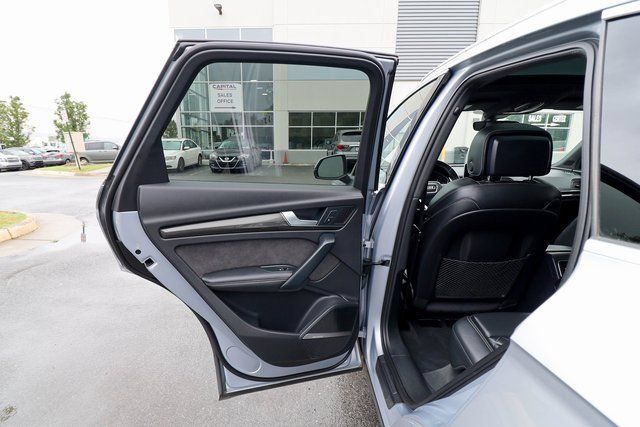Used 2018 Audi SQ5 Prestige w/ Prestige Package AWD/4WD image 39