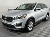 Used 2018 Kia Sorento LX image 2