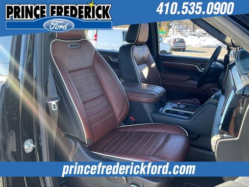 Used 2025 GMC Sierra 3500 Denali Ultimate image 7