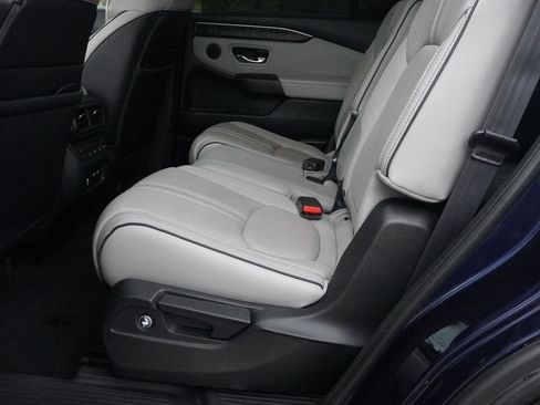 Used 2023 Honda Pilot Elite image 35