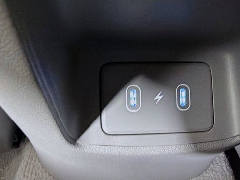 Used 2025 Hyundai Elantra SE image 26