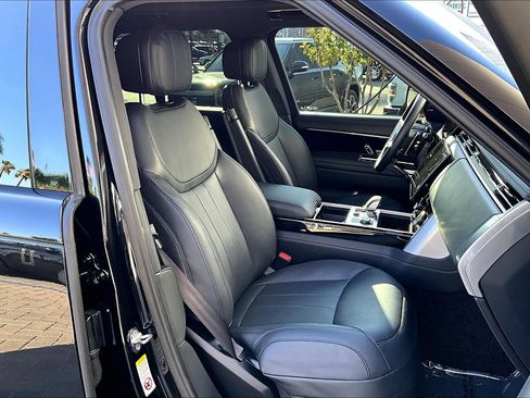 Certified 2023 Land Rover Range Rover SE AWD/4WD image 7