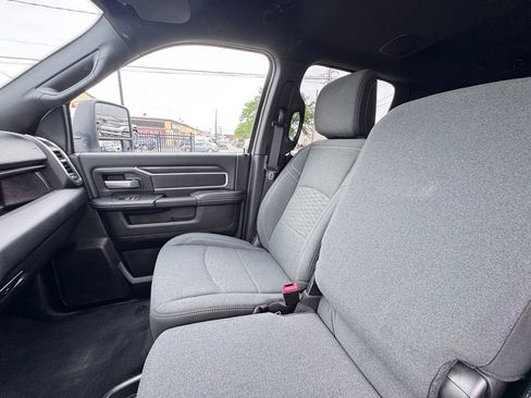 Used 2026 RAM 2500 Big Horn AWD/4WD image 16