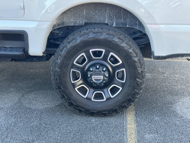 Used 2024 Ford F250 Platinum AWD/4WD image 12