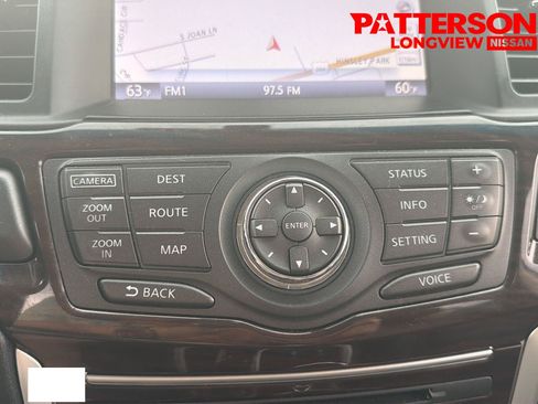 Used 2016 Nissan Pathfinder SL w/ SL Tech Package FWD image 10