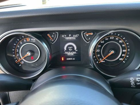 Used 2022 Jeep Wrangler Unlimited Sport image 13