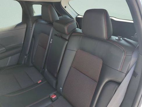 Certified 2025 Nissan Kicks SR FWD image 23