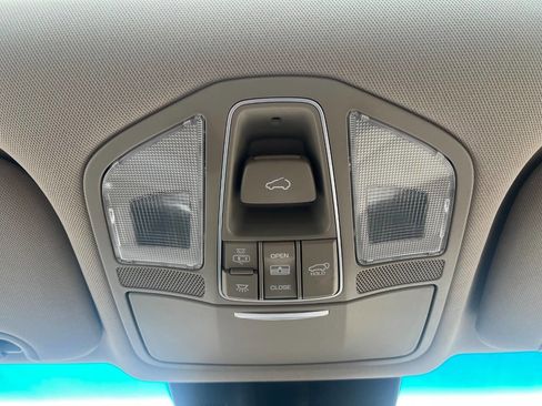 Used 2019 Hyundai Santa Fe XL image 23