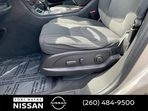Used 2014 Chevrolet Traverse LT w/ All-Star Edition AWD/4WD image 30