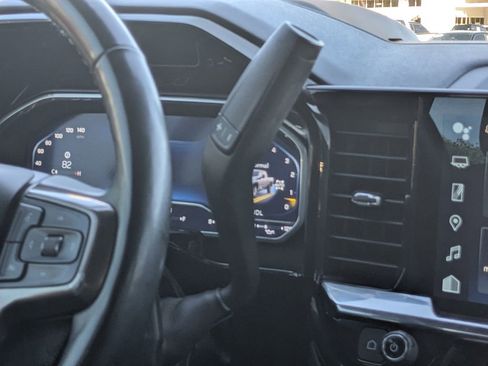 Used 2024 Chevrolet Silverado 3500 High Country w/ High Country Premium Package AWD/4WD image 19