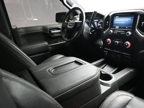 Used 2021 GMC Sierra 1500 AT4 w/ Technology Package AWD/4WD image 13
