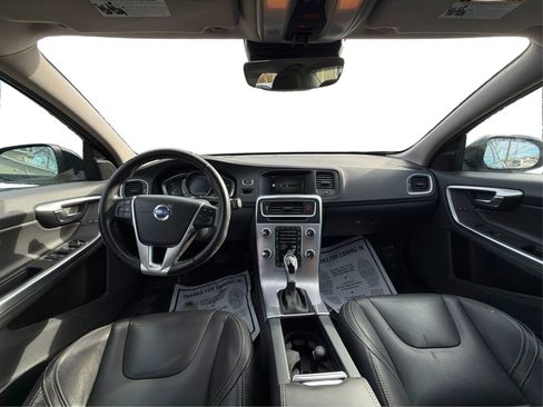 Used 2017 Volvo S60 T5 Dynamic w/ Vision Package image 27