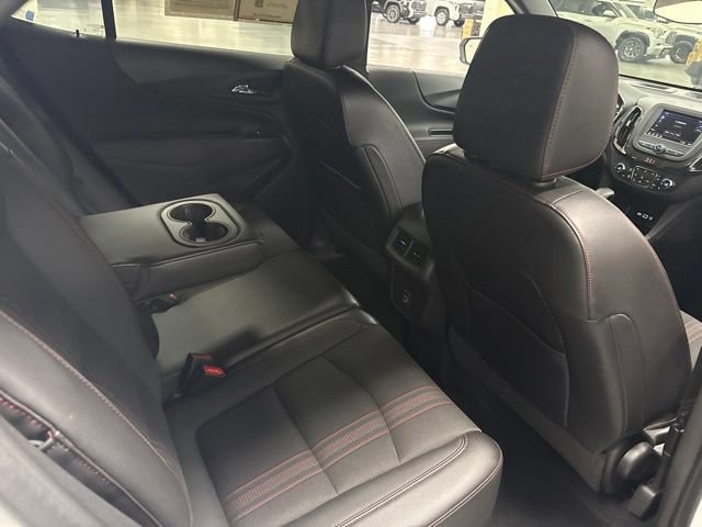 Used 2022 Chevrolet Equinox RS AWD/4WD image 11