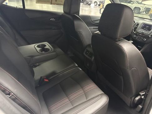 Used 2022 Chevrolet Equinox RS AWD/4WD image 11