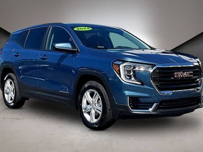 Used 2024 GMC Terrain SLE