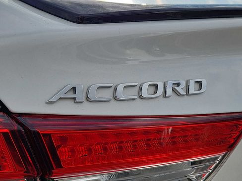 Certified 2022 Honda Accord Sport image 29