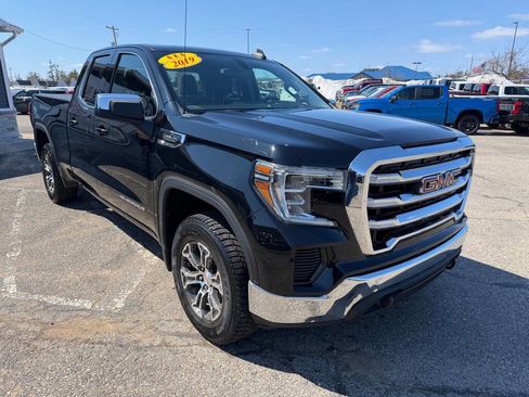 Used 2019 GMC Sierra 1500 SLE w/ Remote Start Package AWD/4WD image 7