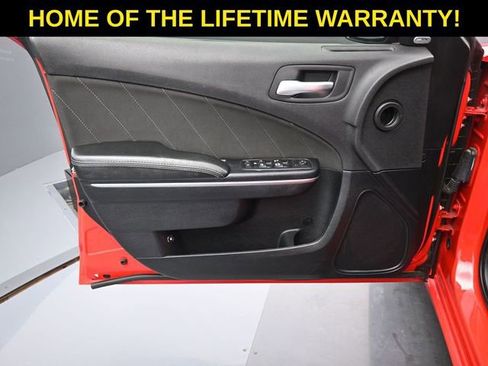 Used 2016 Dodge Charger R/T image 11