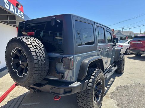 Used 2015 Jeep Wrangler Unlimited Rubicon AWD/4WD image 50