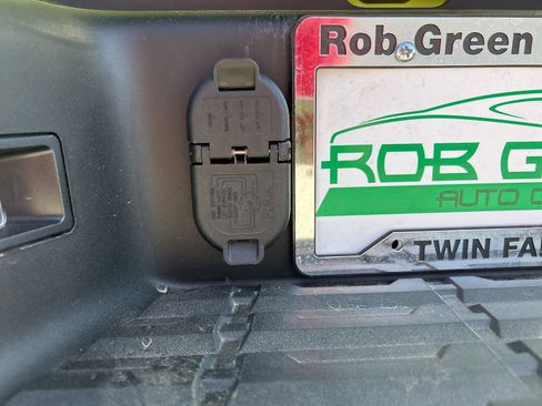 New 2026 Nissan Frontier PRO-4X w/ Tow Package image 37