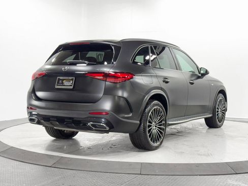 Used 2025 Mercedes-Benz GLC 350e GLC 350e image 31