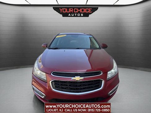 Used 2016 Chevrolet Cruze LT w/ Technology Package image 2