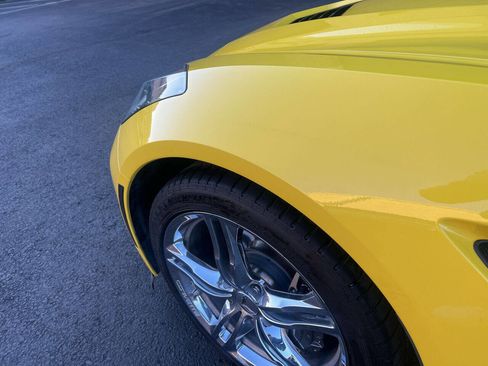 Used 2017 Chevrolet Corvette Stingray Convertible w/ 3LT Preferred Equipment Group image 27