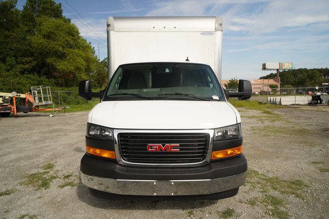 New 2026 GMC Savana 3500 Extended w/ Power Convenience Package RWD image 8
