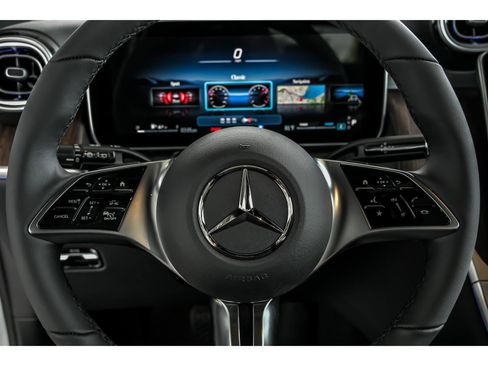 Certified 2026 Mercedes-Benz GLC 300 4MATIC image 14