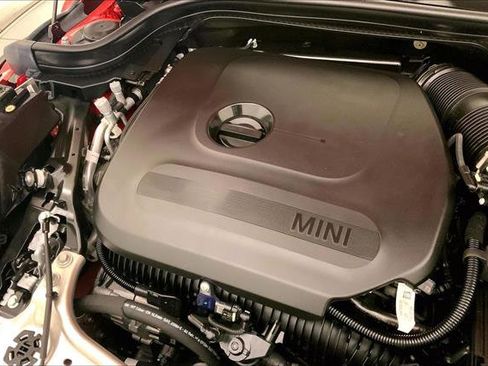 Certified 2025 MINI Cooper S image 31