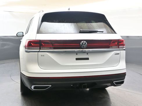 New 2026 Volkswagen Atlas SE image 4