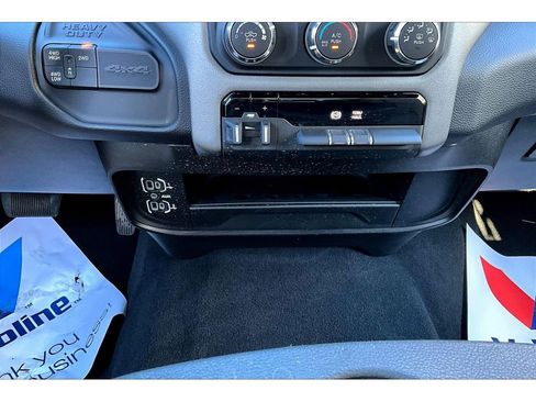 Certified 2024 RAM 3500 Big Horn image 30