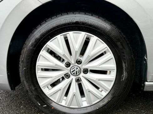 Used 2019 Volkswagen Jetta S w/ Driver Assistance Package FWD image 47
