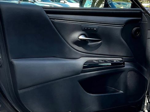 Used 2022 Lexus ES 350 w/ Premium Package image 25