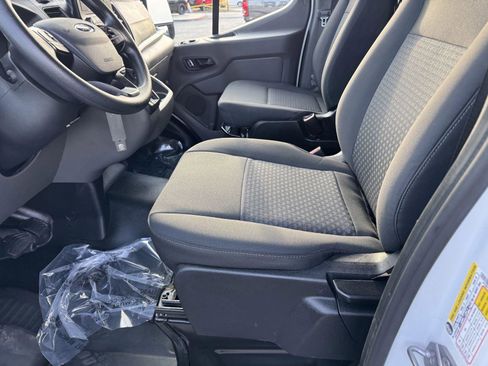 Used 2024 Ford Transit 250 Low Roof w/ Exterior Upgrade Package image 14