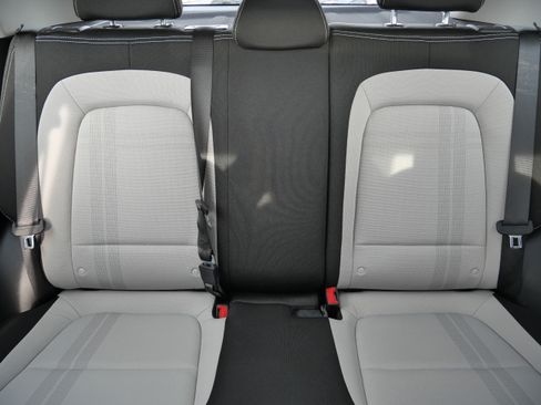 Certified 2023 Hyundai Venue SEL w/ Cargo Package image 13