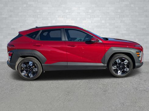 Used 2024 Hyundai Kona SEL image 4