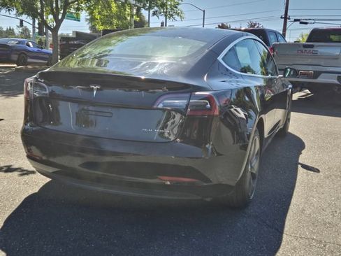 Used 2018 Tesla Model 3 Long Range AWD/4WD image 4