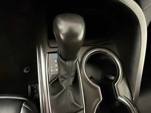 Used 2024 Toyota Camry SE FWD image 19
