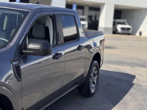 Used 2022 Ford Maverick XLT w/ Equipment Group 300A Standard image 9