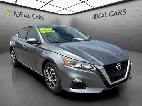 Used 2022 Nissan Altima 2.5 S FWD image 4
