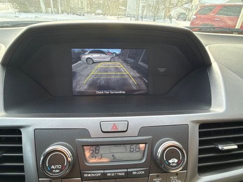 Used 2014 Honda Odyssey EX image 27