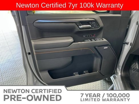 Used 2024 GMC Sierra 1500 AT4 w/ Technology Package AWD/4WD image 60