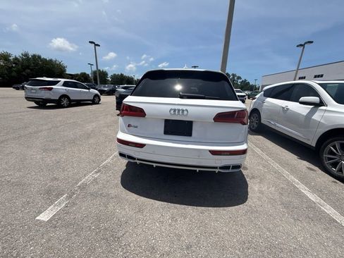 Used 2018 Audi SQ5 Prestige AWD/4WD image 4