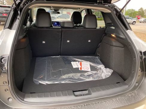 New 2026 Nissan Kicks SR w/ SR Premium Package AWD/4WD image 26