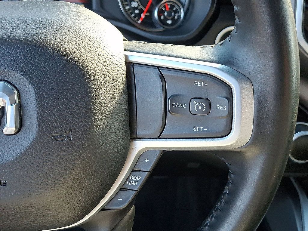 Used 2021 RAM 1500 Big Horn AWD/4WD image 18