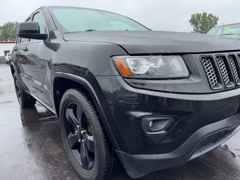 Used 2014 Jeep Grand Cherokee Altitude image 12