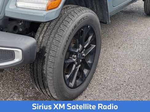 Used 2024 Jeep Wrangler Unlimited Sahara AWD/4WD image 5